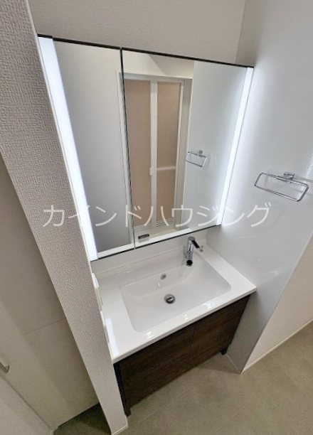 洗面設備　シャンプードレッサー