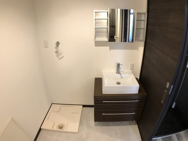 洗面設備　独立洗面化粧台付き☆