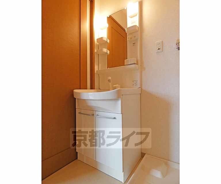 洗面設備　洗面所です