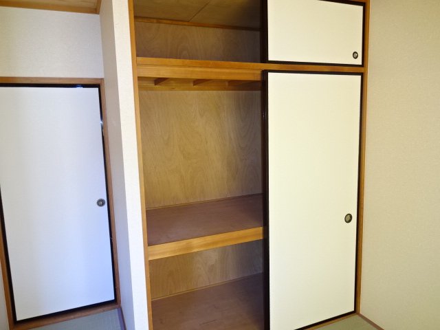 収納　押入（イメージ）