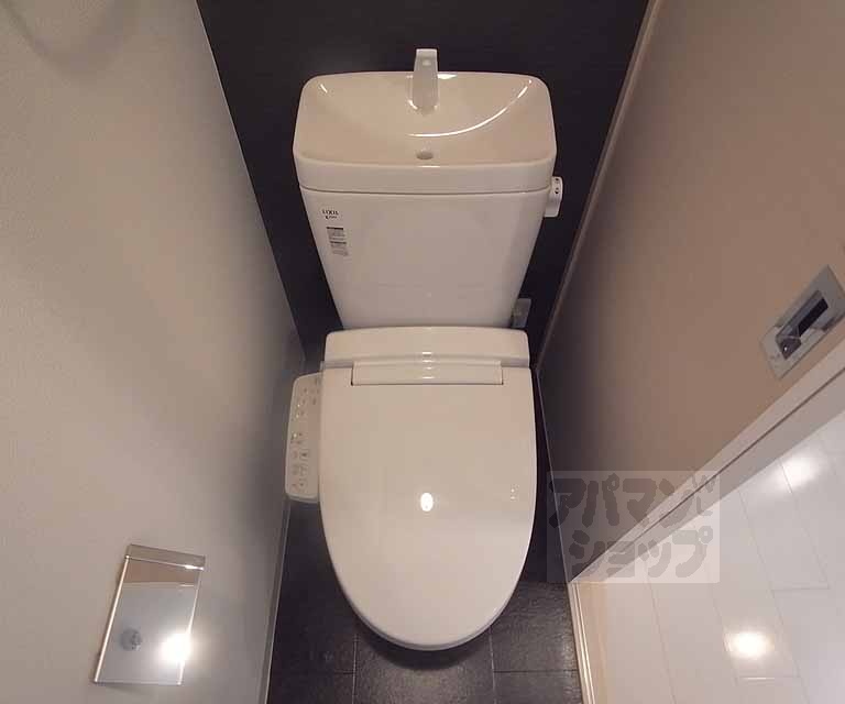 アドバンス京都西院パルティーレのトイレ写真