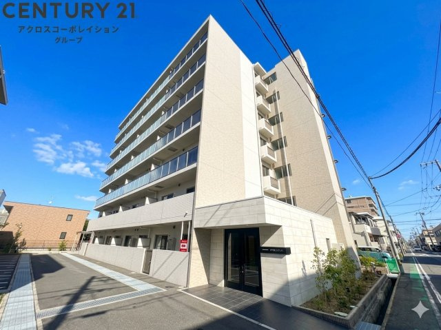 建物外観　オートロック付きで安心！宅配BOX・エレベーター付きで便利！