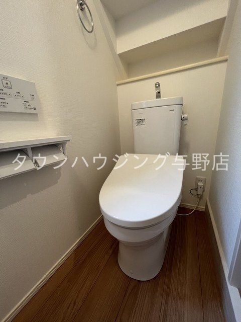 ＪＲ埼京線 武蔵浦和駅 徒歩9分 3階建 築4年のトイレ写真
