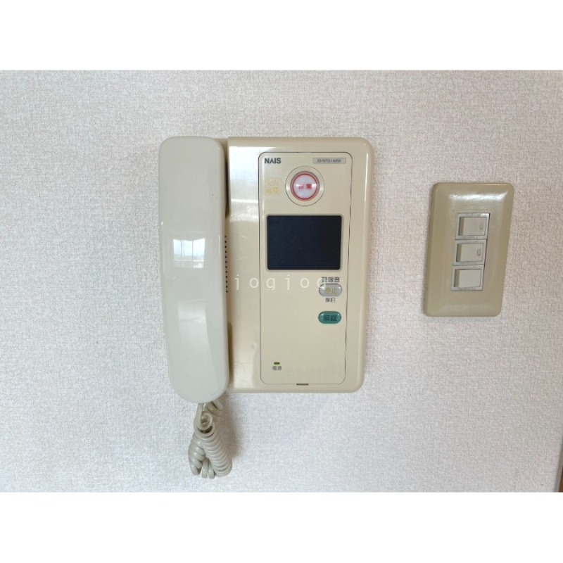 セキュリティ　モニター付きインターホンで来客確認も安心です！