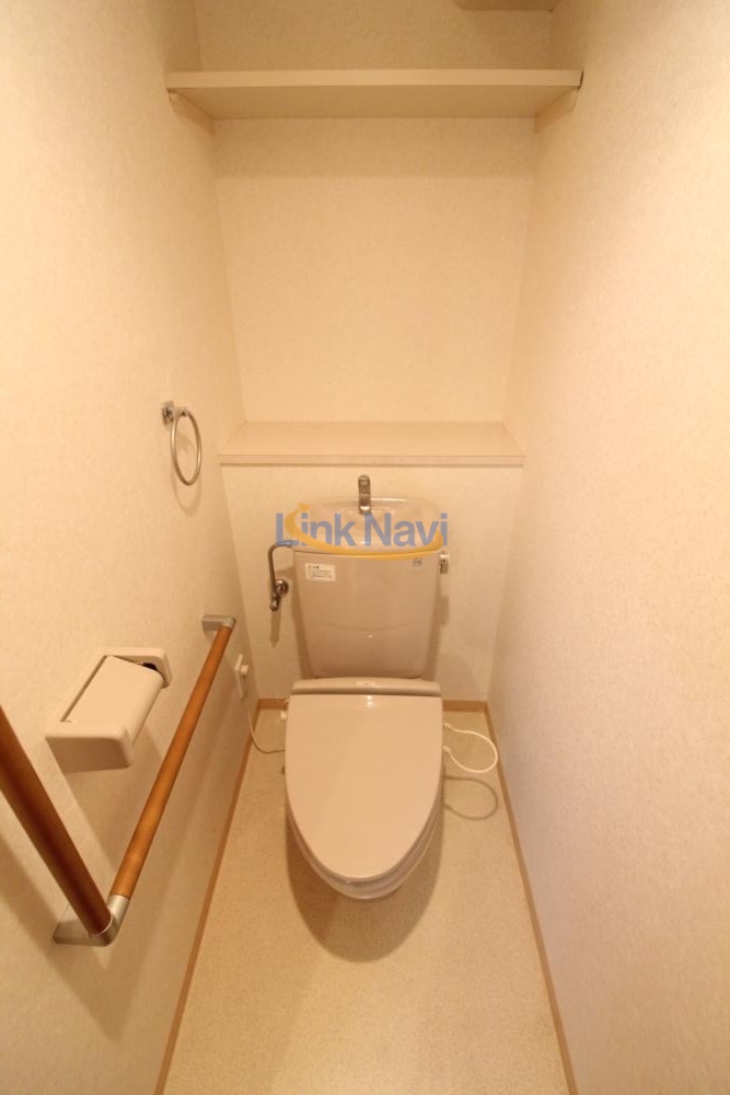 ＪＲ大阪環状線 弁天町駅 徒歩1分 15階建 築25年のトイレ写真
