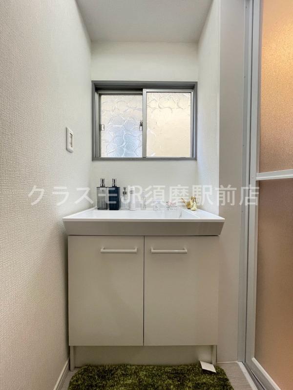 多聞台2丁目貸家の内装写真