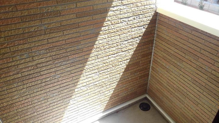 バルコニー　図面と現状に相違がある場合には現状を優先