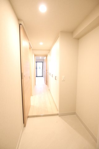 玄関　※参考写真