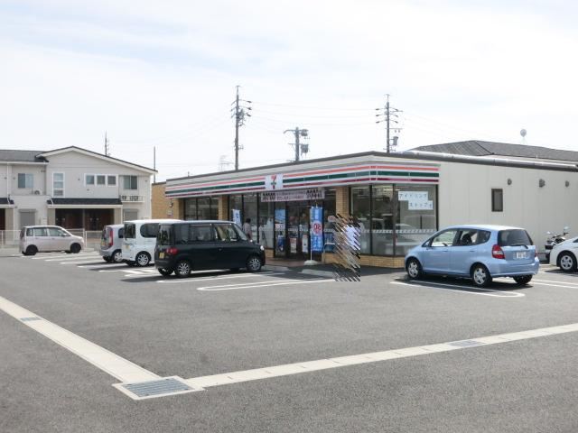 コンビニ　セブンイレブン（コンビニ）まで50m