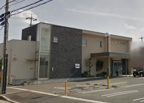病院　出川もりクリニック（病院）まで550m