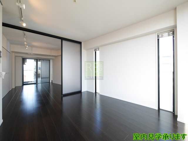 居室・リビング　別部屋の画像になります。