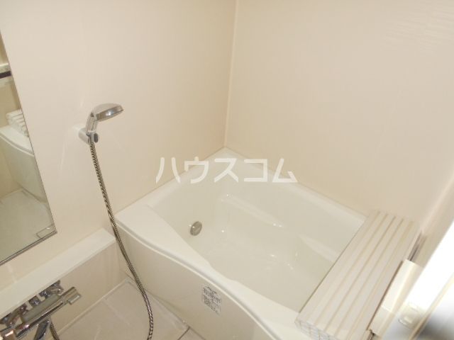 PREMIUM CUBE G 駒沢大学の風呂写真