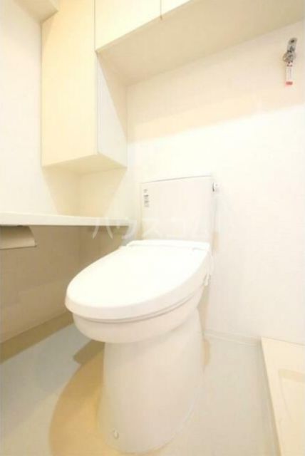 PREMIUM CUBE G 駒沢大学のトイレ写真