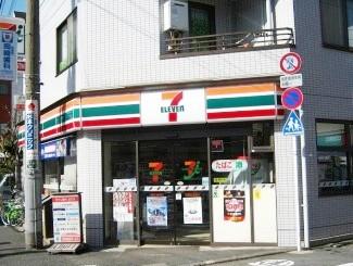 コンビニ　セブンイレブン世田谷上野毛店（コンビニ）まで447m