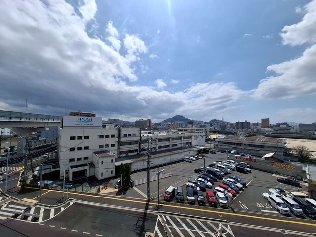 眺望　写真は違う号室です。
