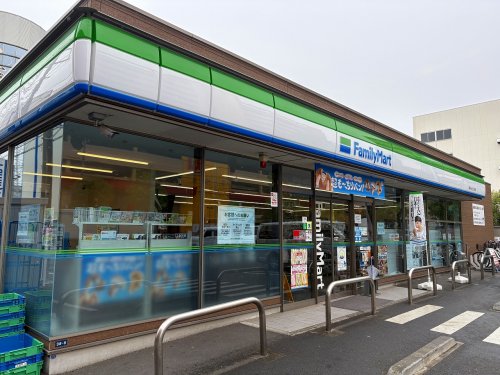 コンビニ　ファミリーマート 獅子ヶ谷二丁目店（コンビニ）まで264m