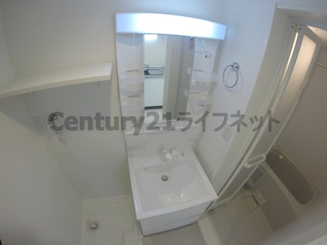 地下鉄御堂筋線 西中島南方駅 徒歩13分 2階建 築10年の内装写真