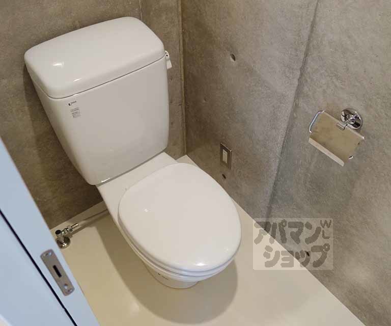 モノコモド御前B棟のトイレ写真