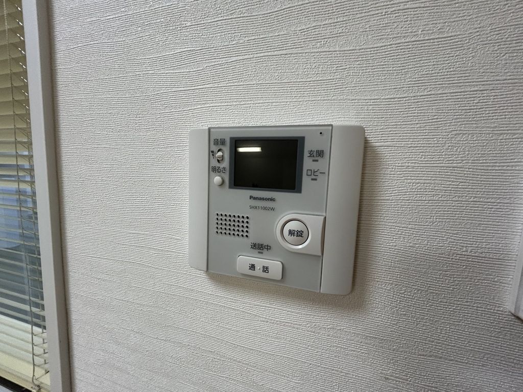 セキュリティ　TVモニター付きインターホン