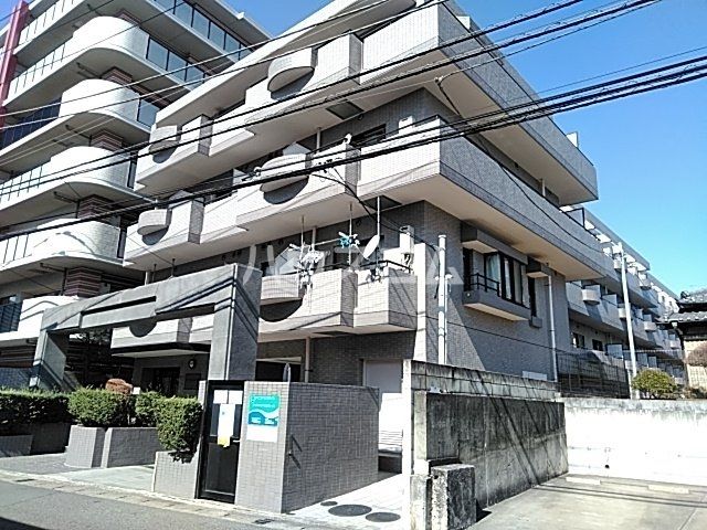 アンダルシア市川の外観写真