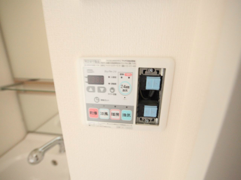 その他　浴室暖房乾燥機
