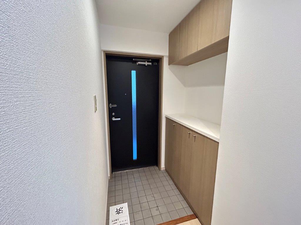 アメニティ南草津の玄関写真