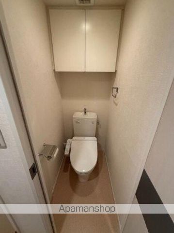 ＪＲ京浜東北線 大井町駅 徒歩5分 15階建 築21年のトイレ写真