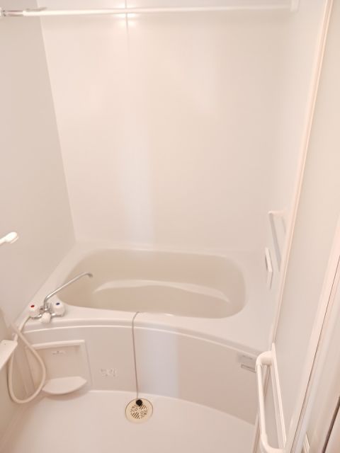 ブリズIIIの風呂写真