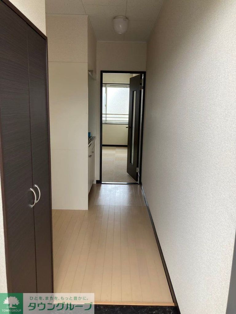 レオネクストノワールIIの玄関写真