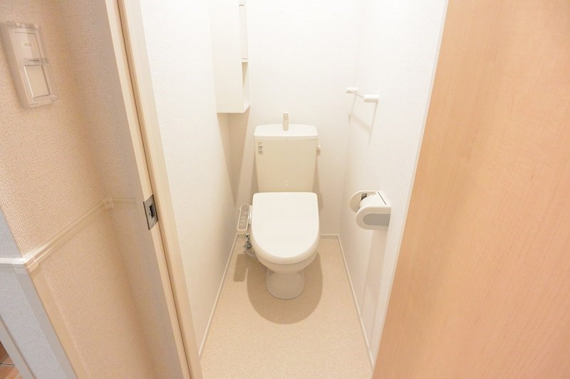 トイレ　何故か落ち着くスペースがトイレですね