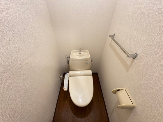 ウエストヒルズBのトイレ写真