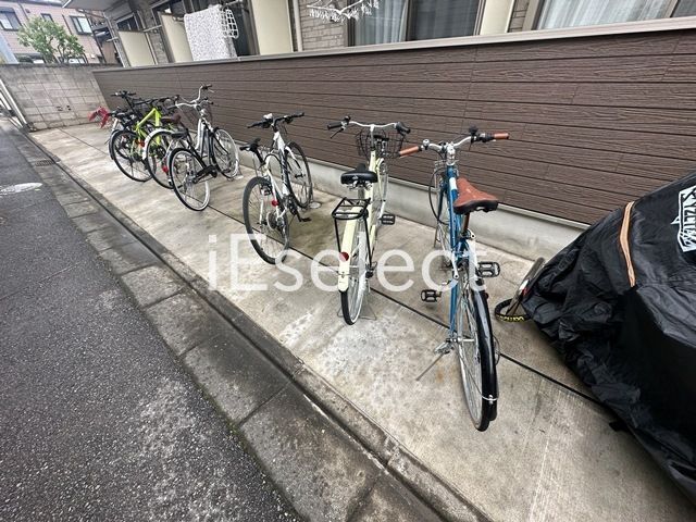 駐車場　駐輪スペース