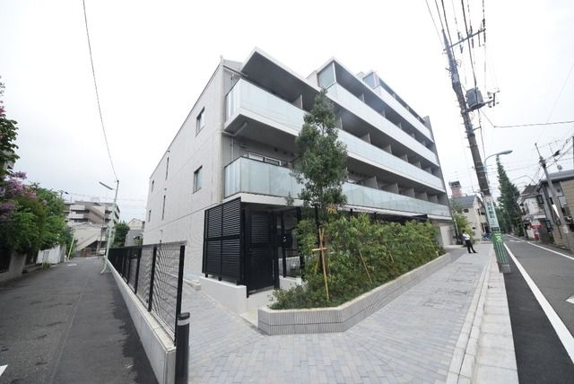 その他　5階建ての鉄筋コンクリート造