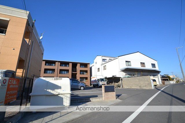 ＪＲ山陽本線 北長瀬駅 徒歩3分 3階建 築18年の外観写真