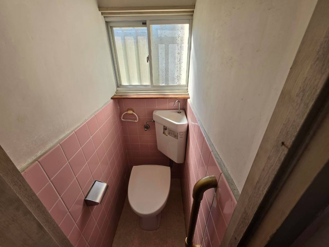 舞子台1丁目貸戸建のトイレ写真