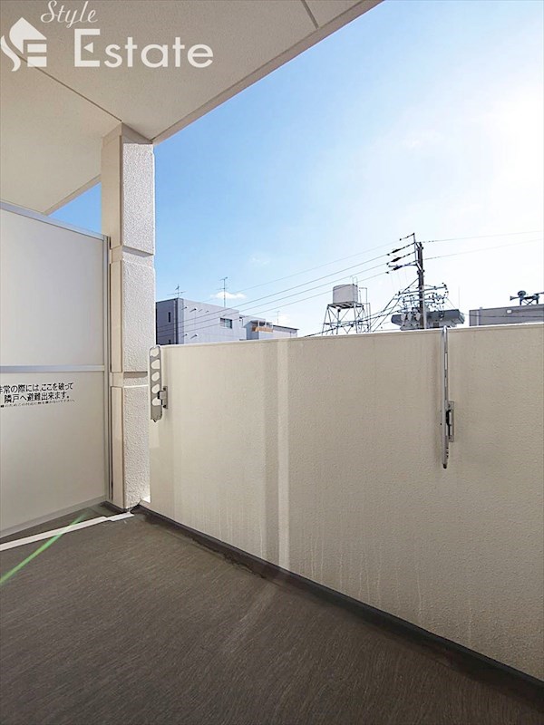 地下鉄東山線 中村公園駅 徒歩1分 10階建 築9年の内装写真