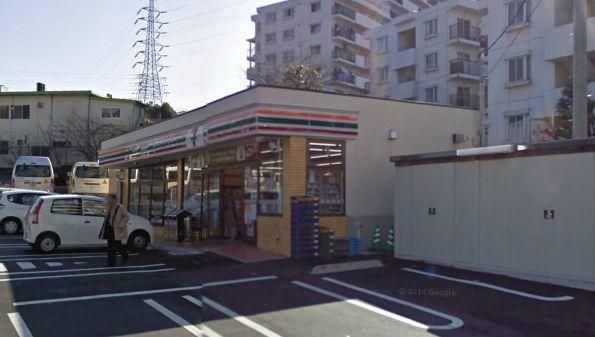 コンビニ　セブンイレブン横浜下倉田町店（コンビニ）まで541m