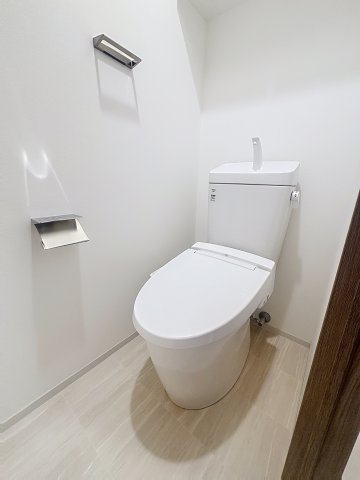 トイレ　コンパクトで使いやすいトイレです