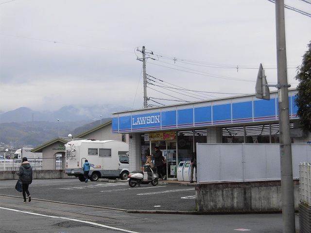 コンビニ　ローソン三島壱町田店（コンビニ）まで300m