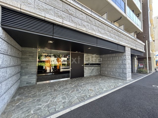 ＪＲ東海道本線 横浜駅 徒歩15分 10階建 築7年の外観写真