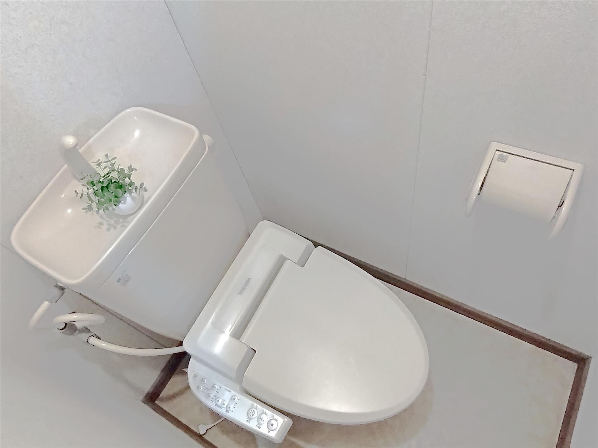 アカデミーのトイレ写真