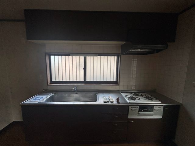 妻沼戸建貸家のキッチン写真