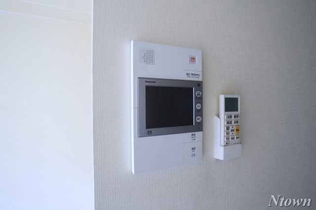 セキュリティ　モニター付きインターホンです