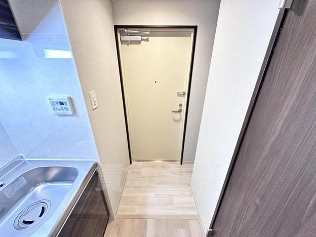 シロハイヌ尼崎中央の玄関写真