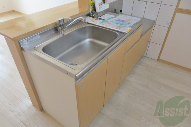 キッチン　カウンターキッチンってみんな好きですよね。僕も好きです。