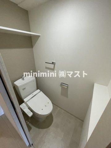京阪中之島線 中之島駅 徒歩6分 15階建 築12年のトイレ写真