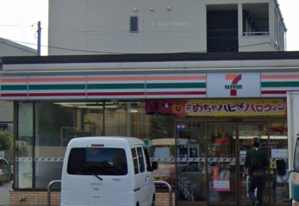 コンビニ　セブンイレブン 船橋日の出2丁目店（コンビニ）まで900m