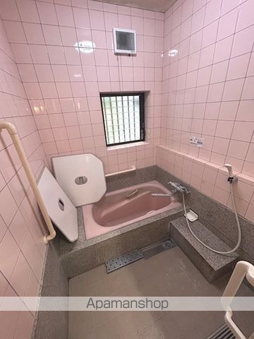 西鉄甘木線 上浦駅 徒歩58分 2階建 築42年の風呂写真