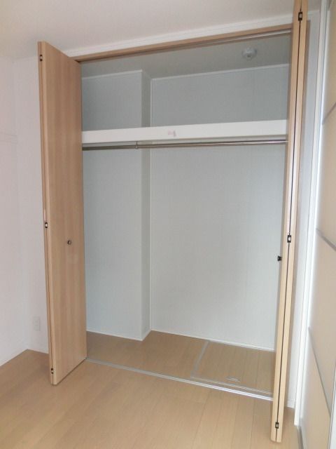収納　クローゼット