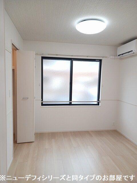 ＪＲ山陽本線 東加古川駅 徒歩43分 2階建 新築の居間写真